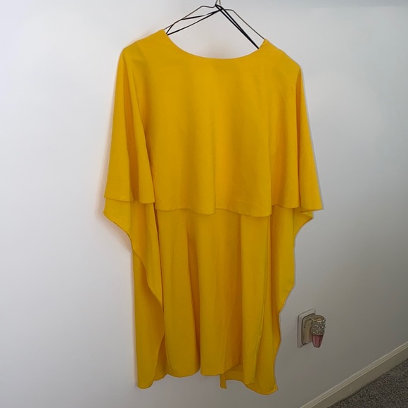 Zara yellow cape dress - Picture 2 of 4